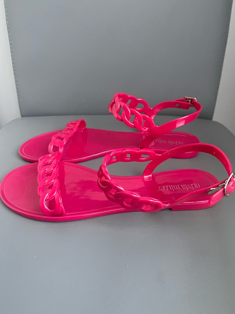 Olivia Miller Chain Link Detail Jelly Sandals in Hot Pink Womens Size 10